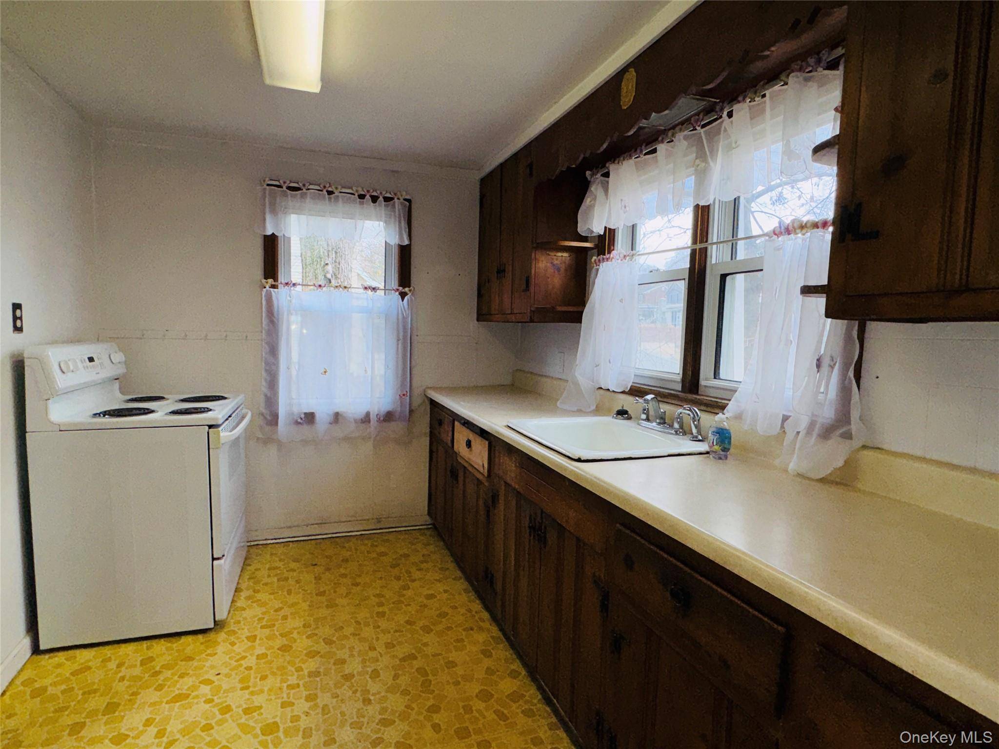 Goshen, NY 10924,1 Oxford RD