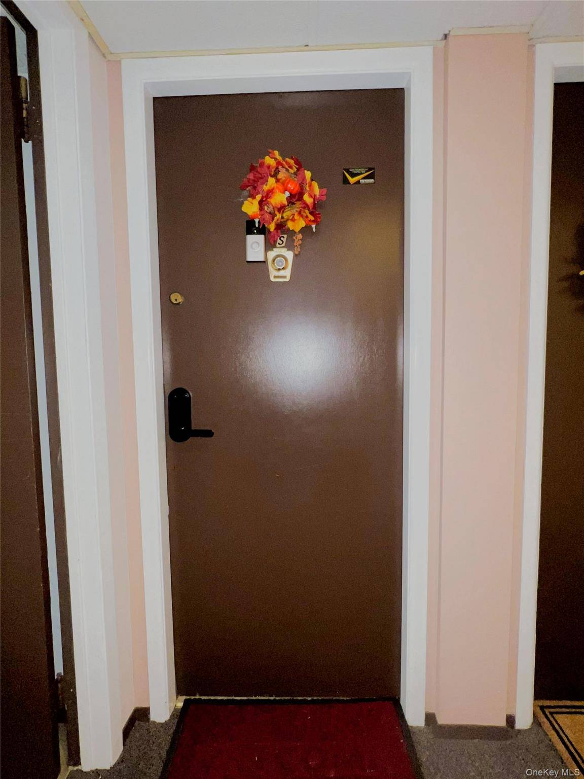 Croton-on-hudson, NY 10520,16 Scenic DR #S