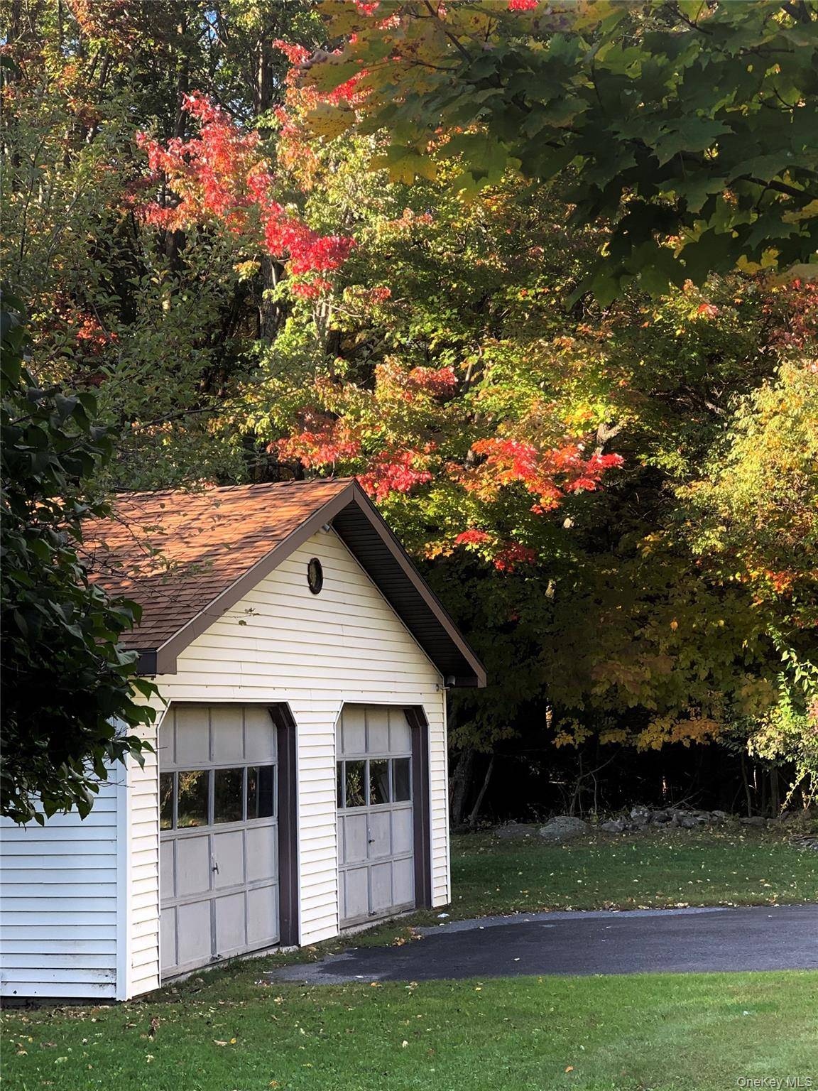 Windham, NY 12407,477 Campbell RD