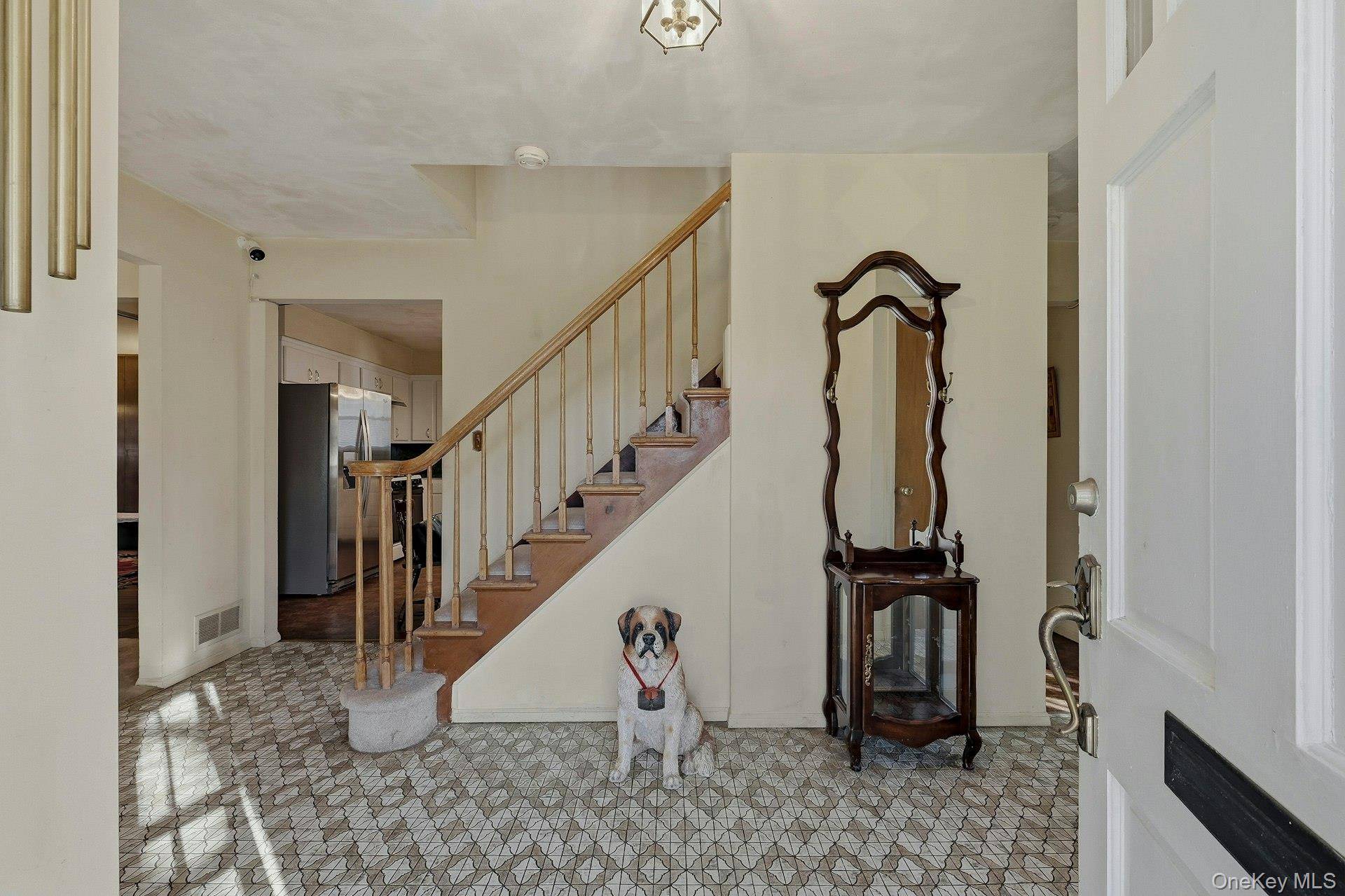 Port Washington, NY 11050,1 Hillcrest RD