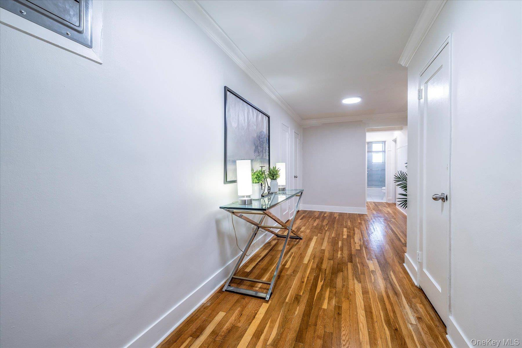 Freeport, NY 11520,194 Smith ST #1K