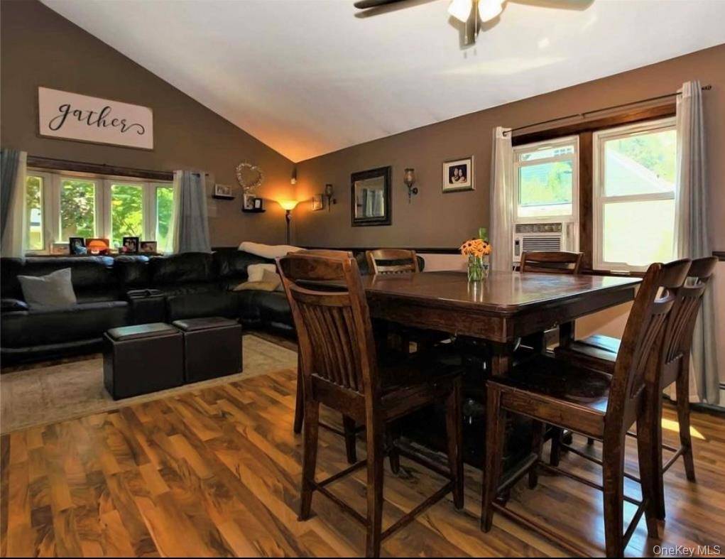 Shirley, NY 11967,465 Wellwood DR