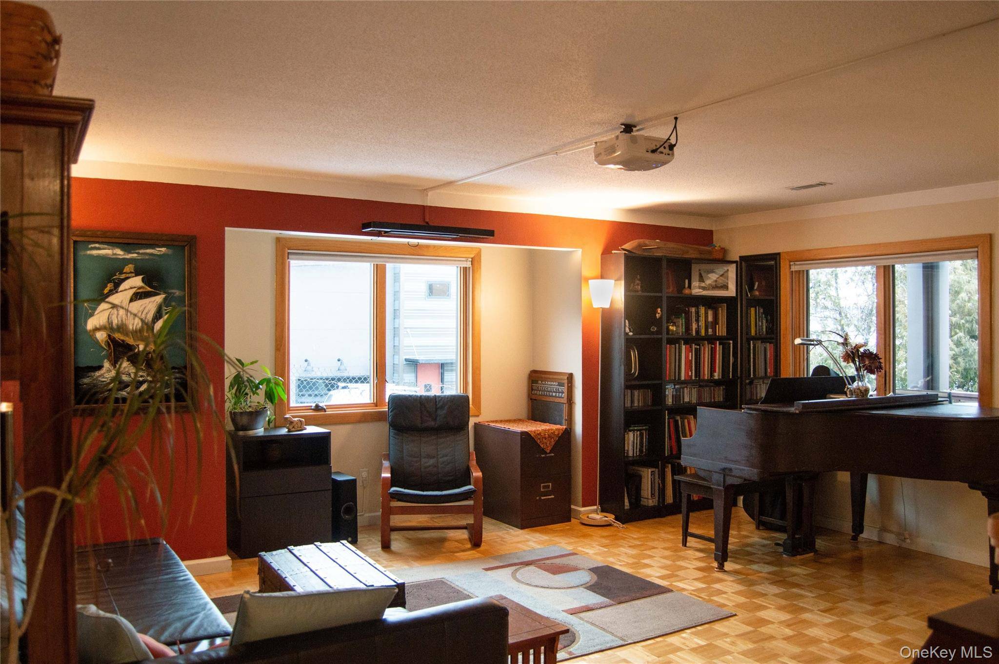 Newburgh, NY 12550,350 Water ST