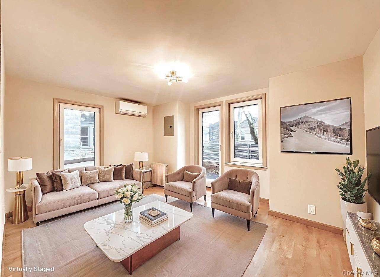 Glendale, NY 11385,7826 79th ST