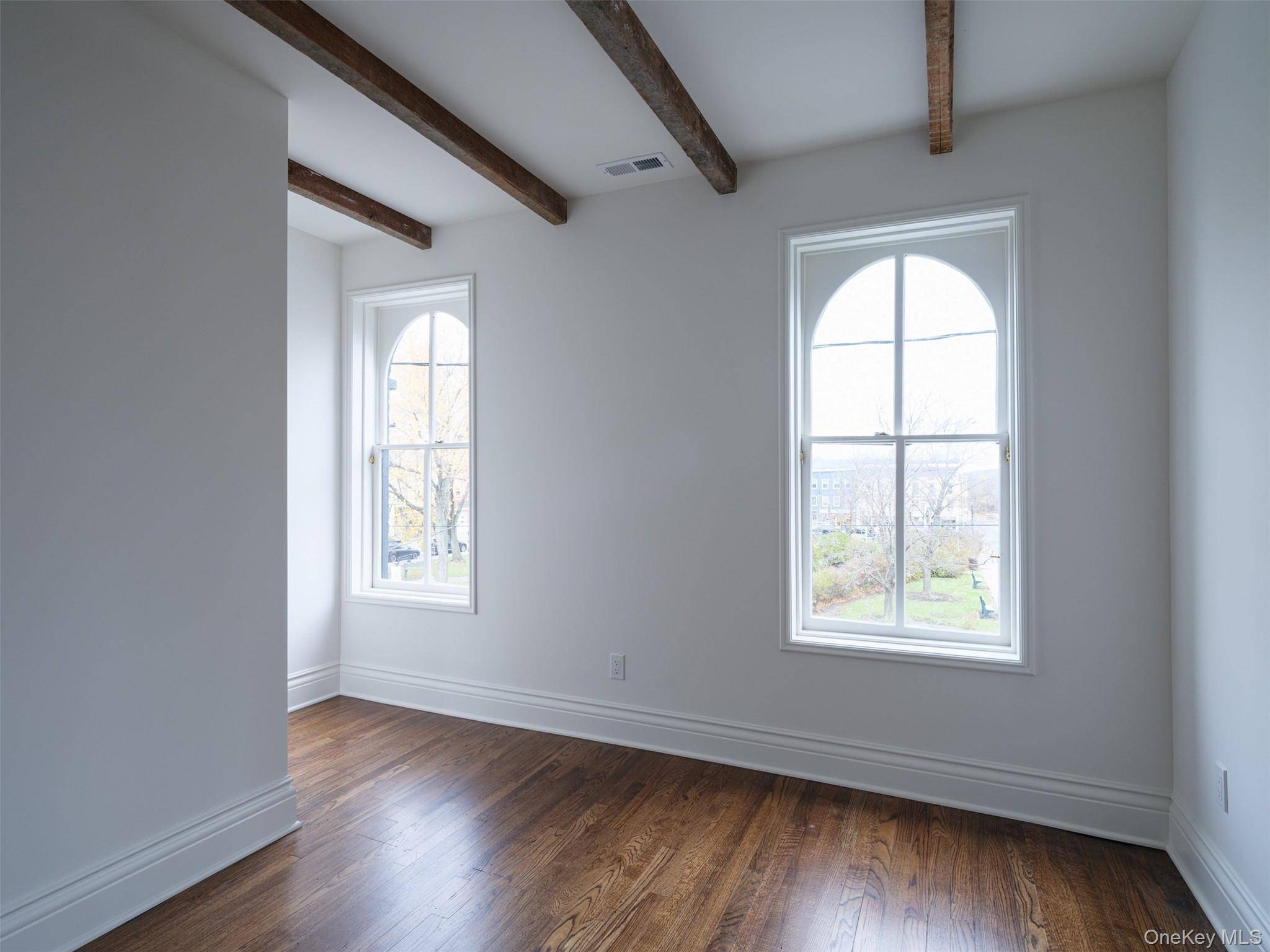 Hudson, NY 12534,702-704 Columbia ST #3