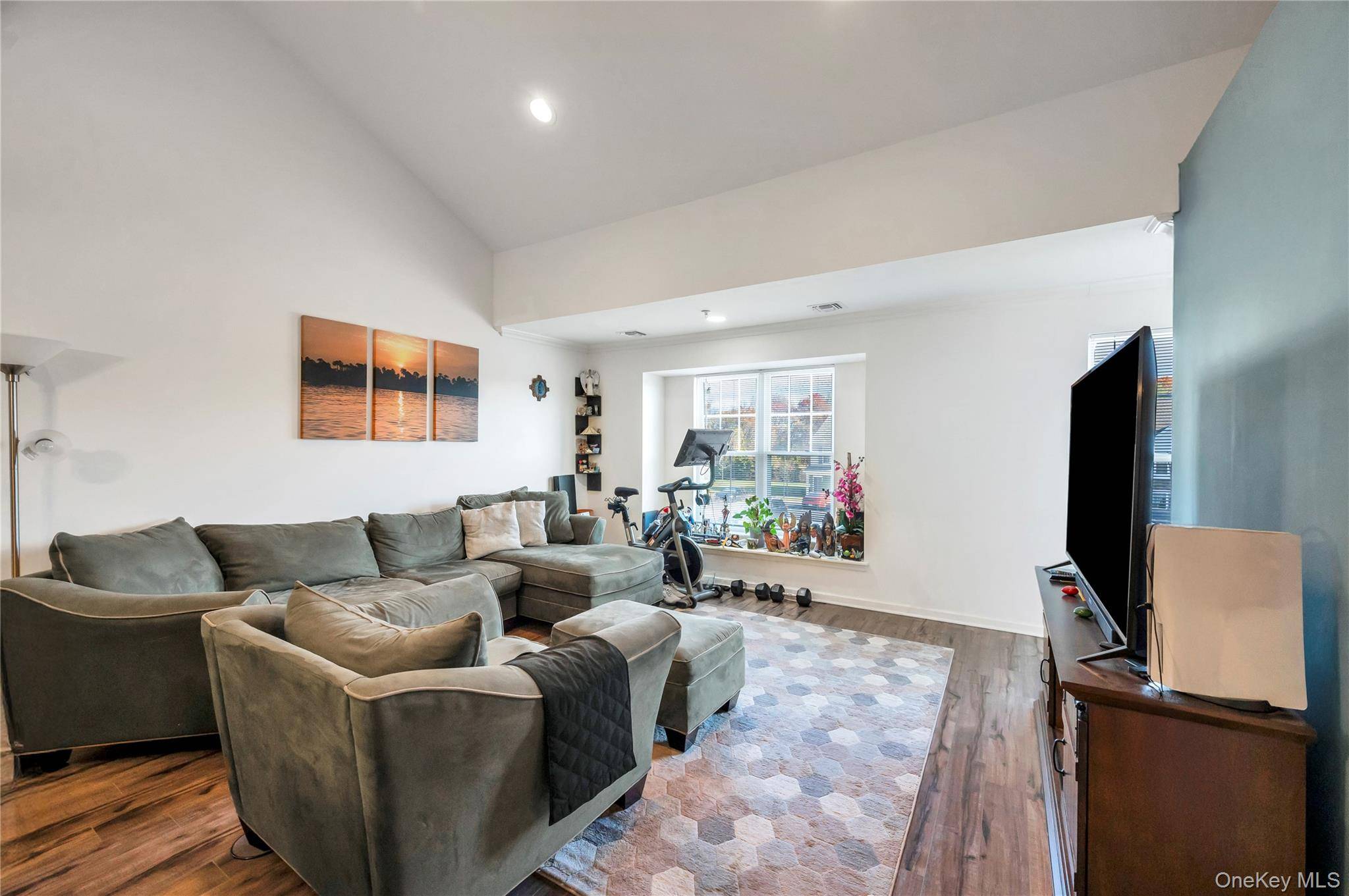 Central Islip, NY 11722,156 Ashley CT