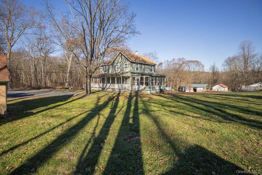 Wallkill, NY 12589,355 Fosler RD