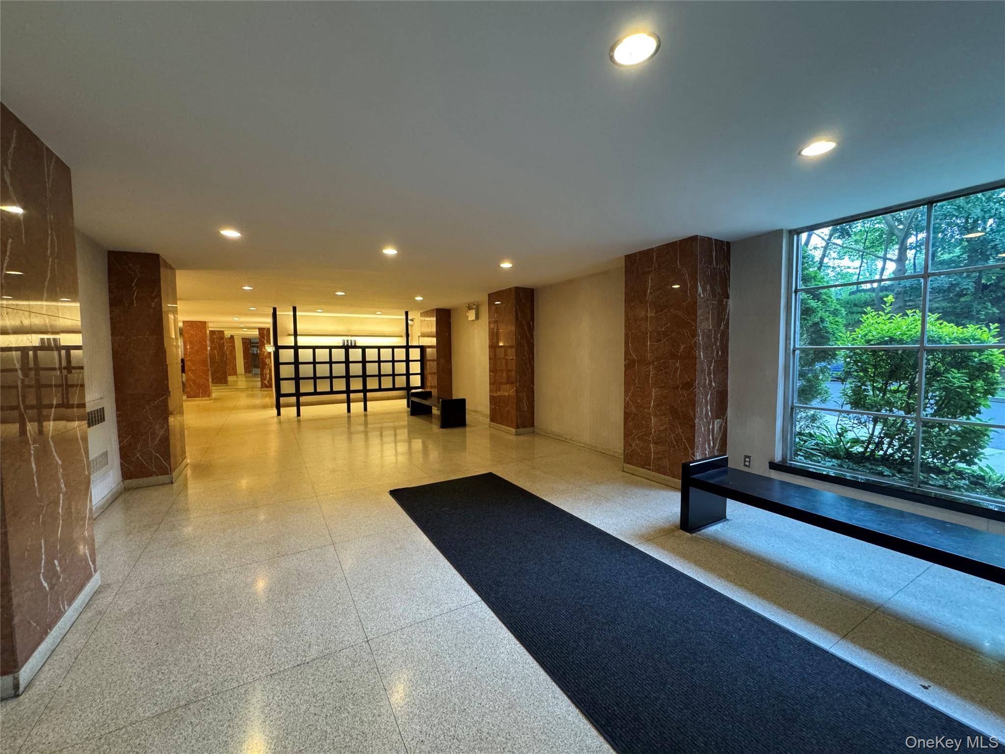 Bronx, NY 10471,5500 Fieldston RD #4EE