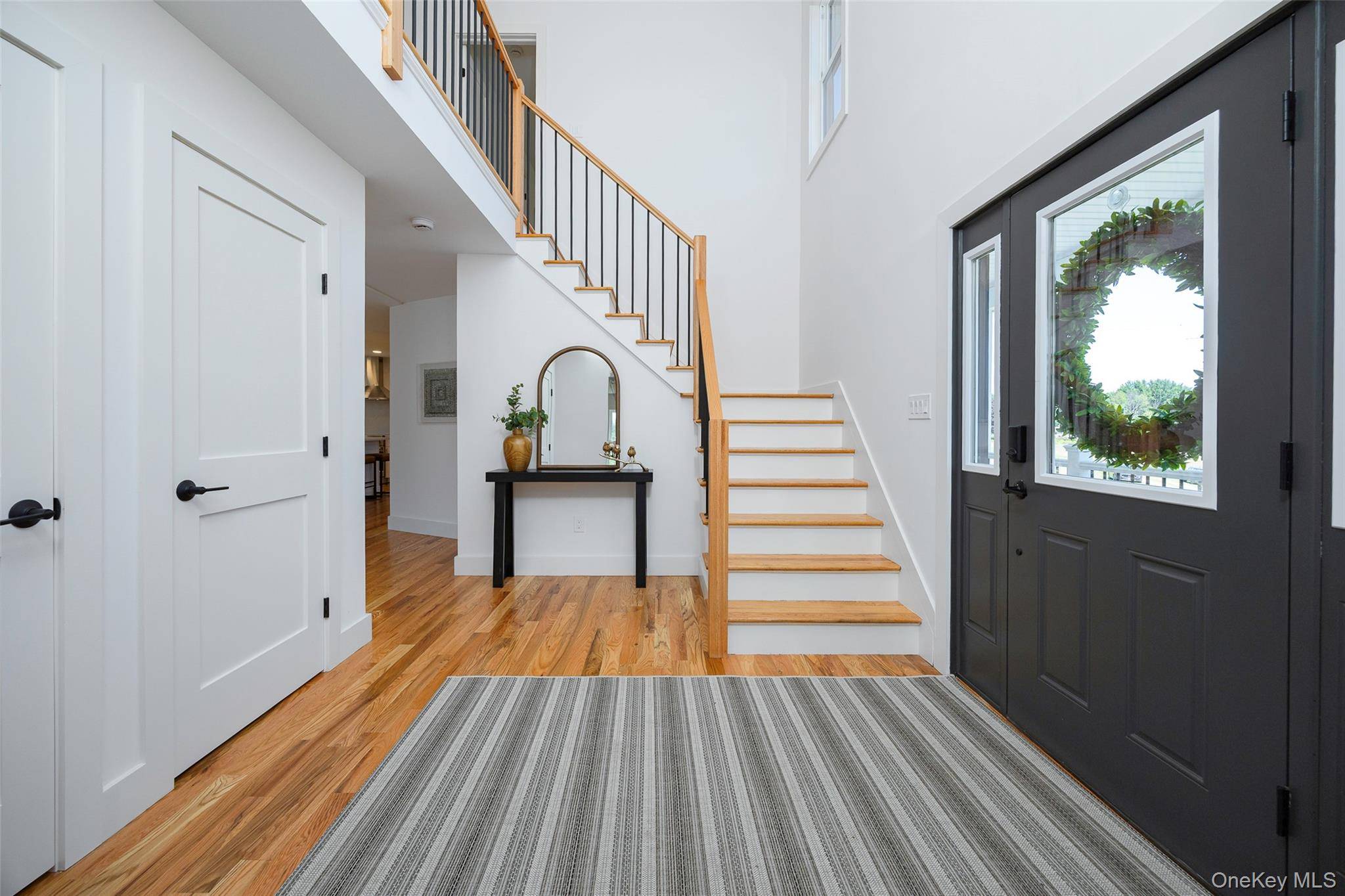 Poughquag, NY 12570,327 Hynes RD