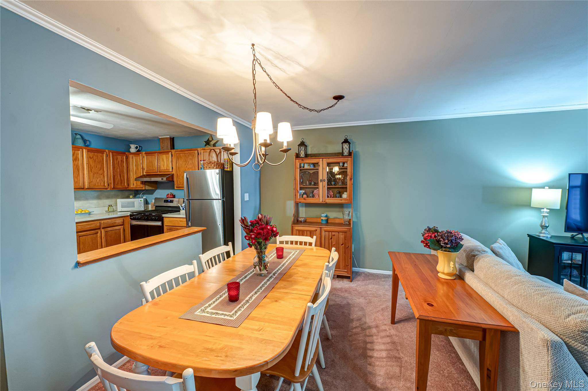 Port Jefferson, NY 11777,82 Leeward CT