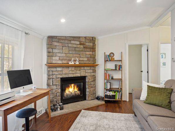 East Hampton, NY 11937,337 Three Mile Harbo #10