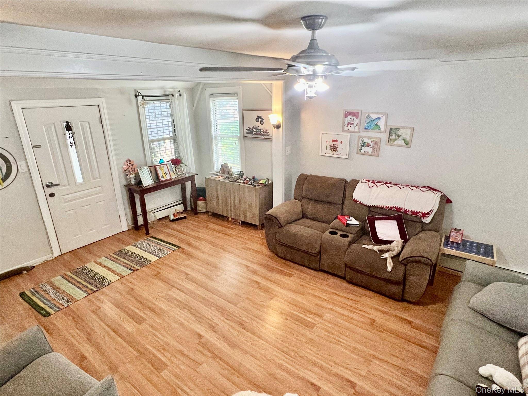 East Elmhurst, NY 11370,22-26 74 ST