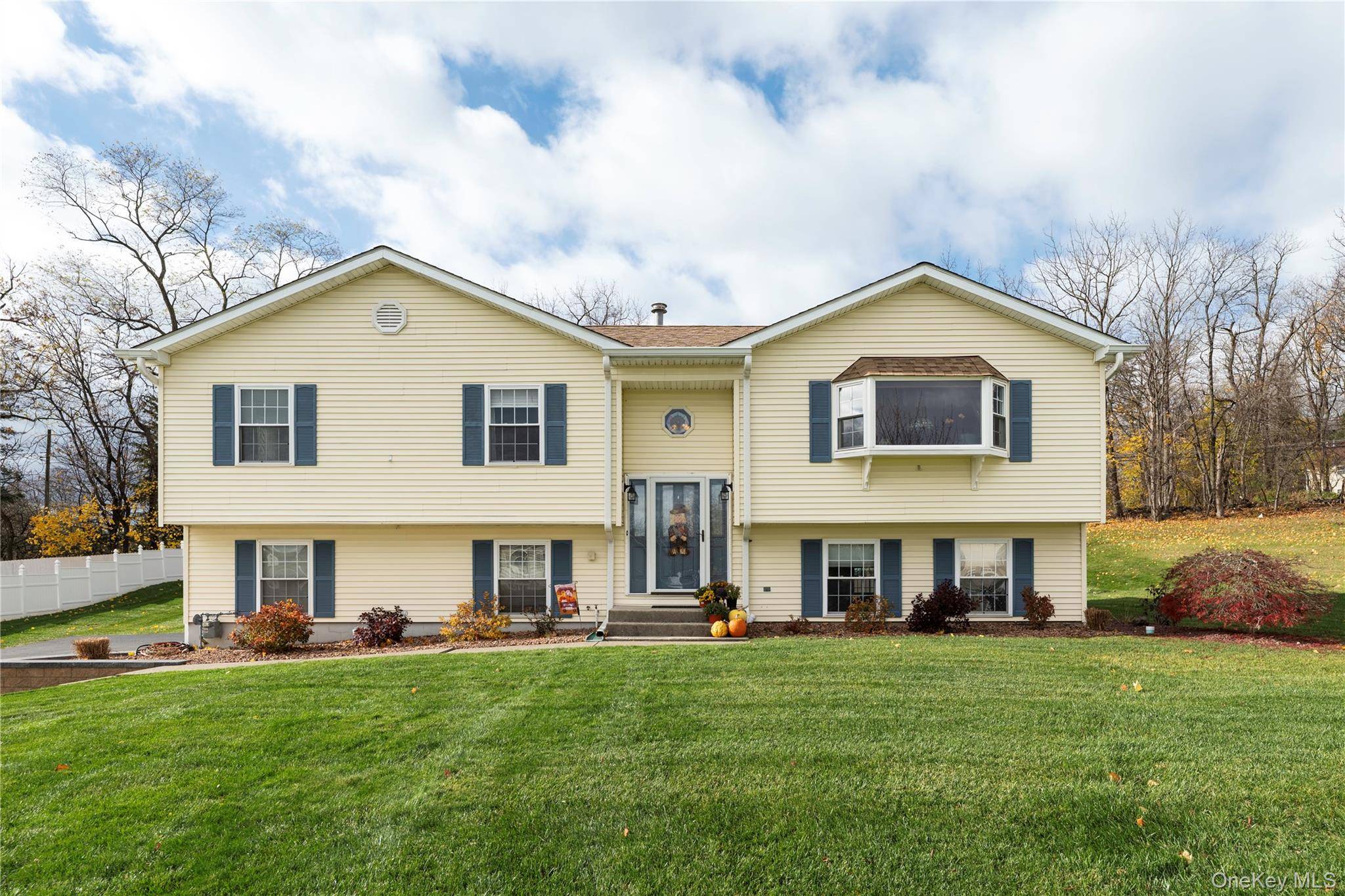 New Windsor, NY 12553,293 Garden ST