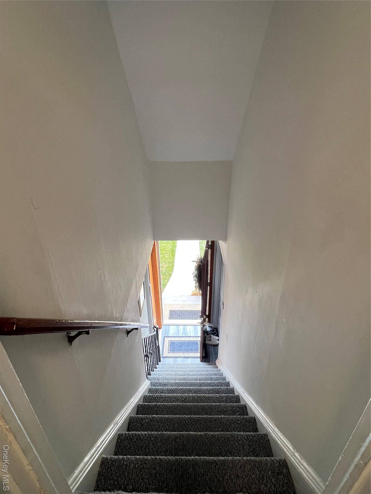 Franklin Square, NY 11010,626 Wool AVE