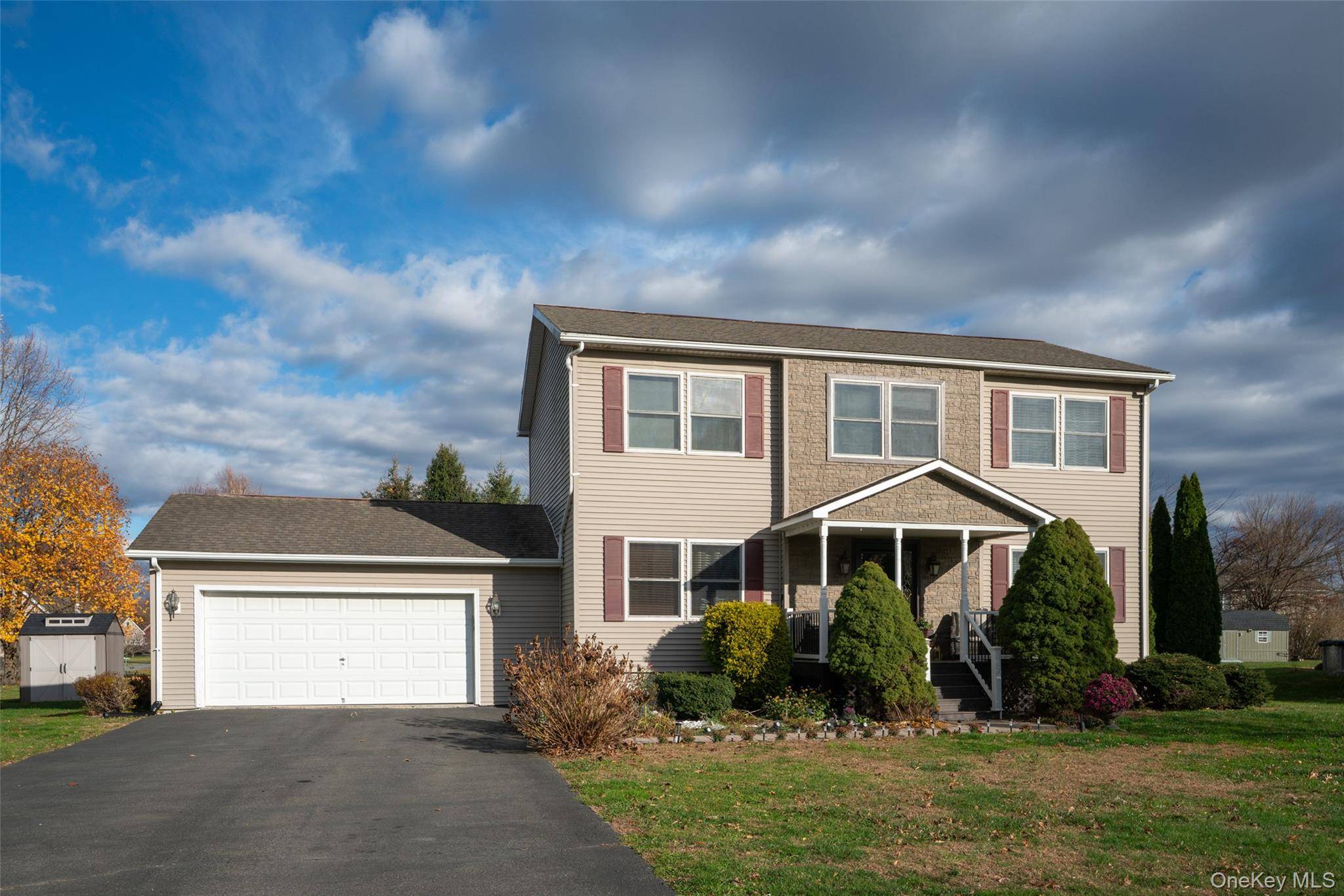 Saugerties, NY 12477,84 Josephs DR