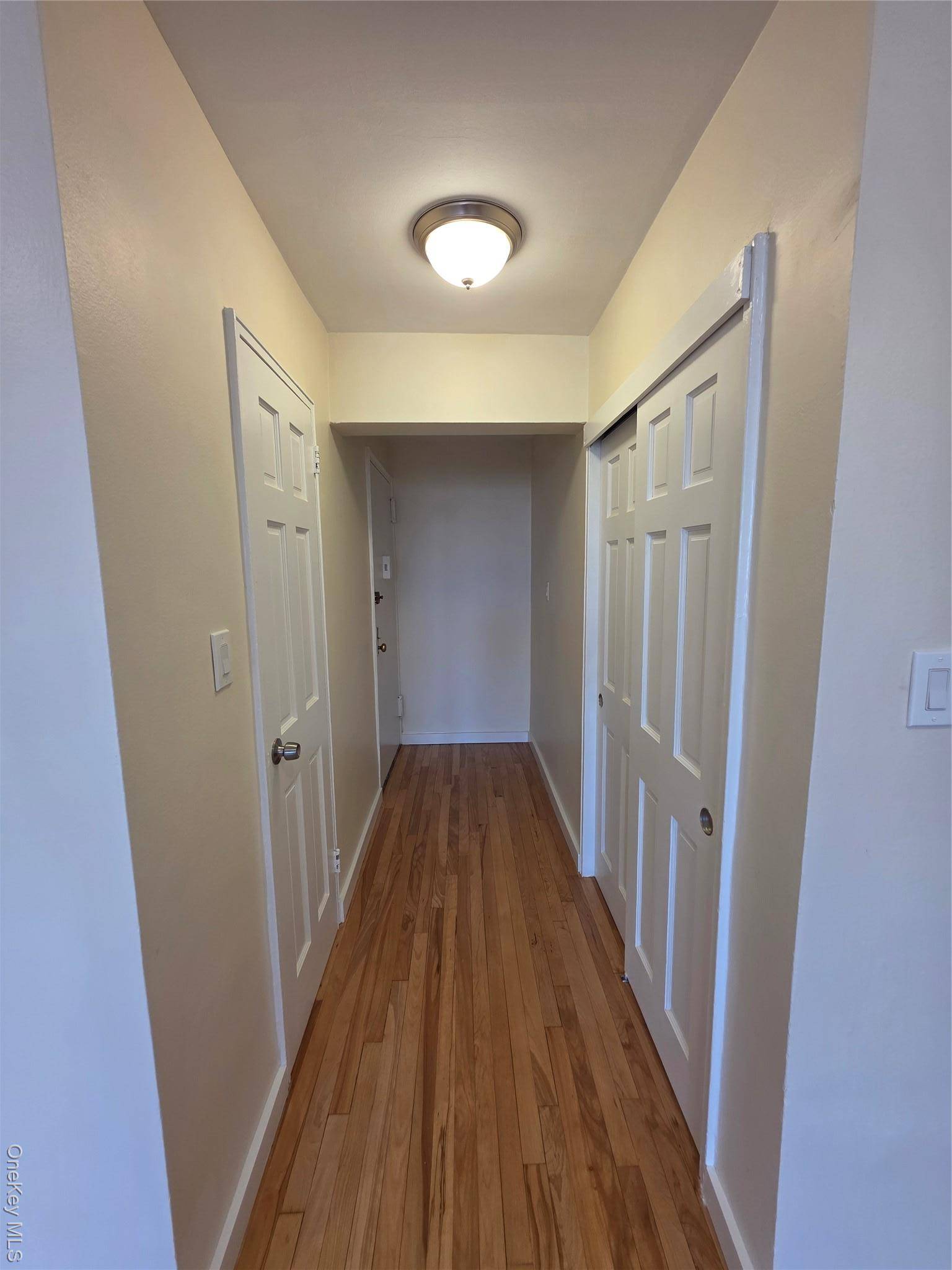 Corona, NY 11368,99-04 57th AVE #6C