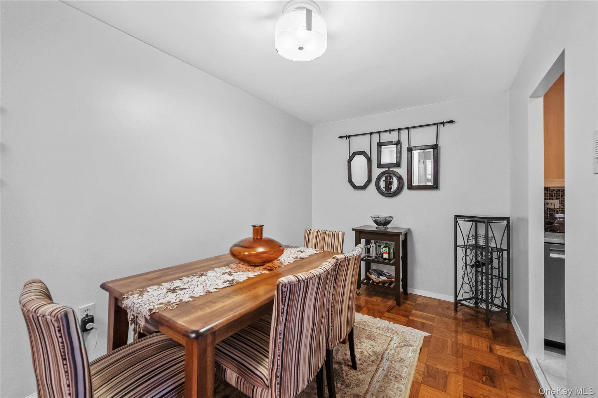 Hartsdale, NY 10530,100 E Hartsdale AVE #3BE