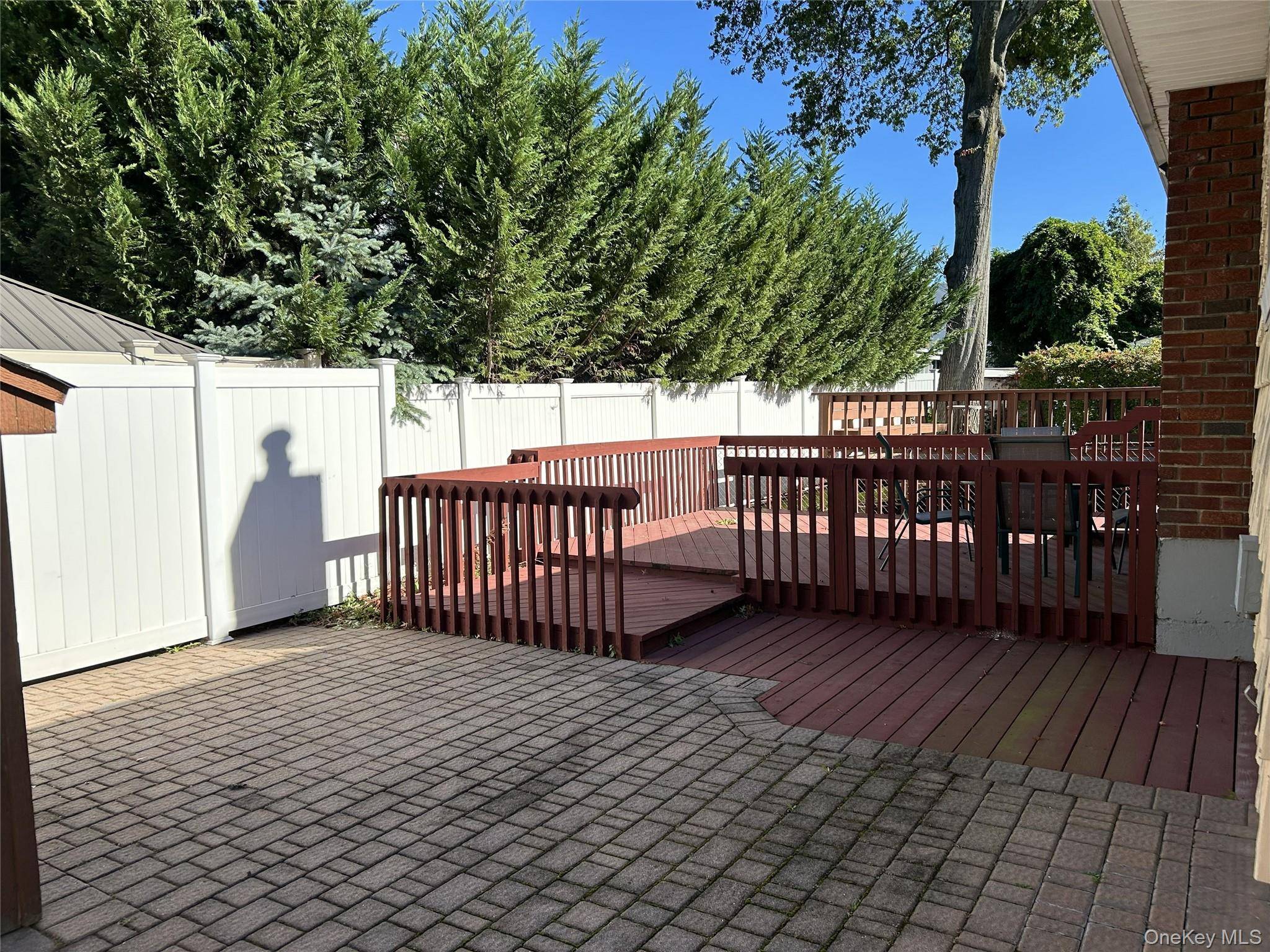 Staten Island, NY 10306,61 Natick ST