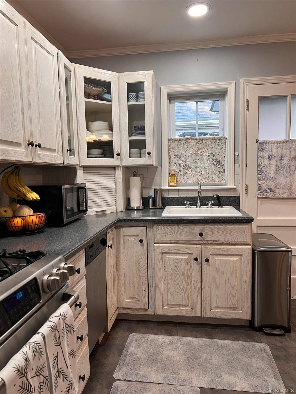 Bellerose, NY 11426,24125 85th AVE