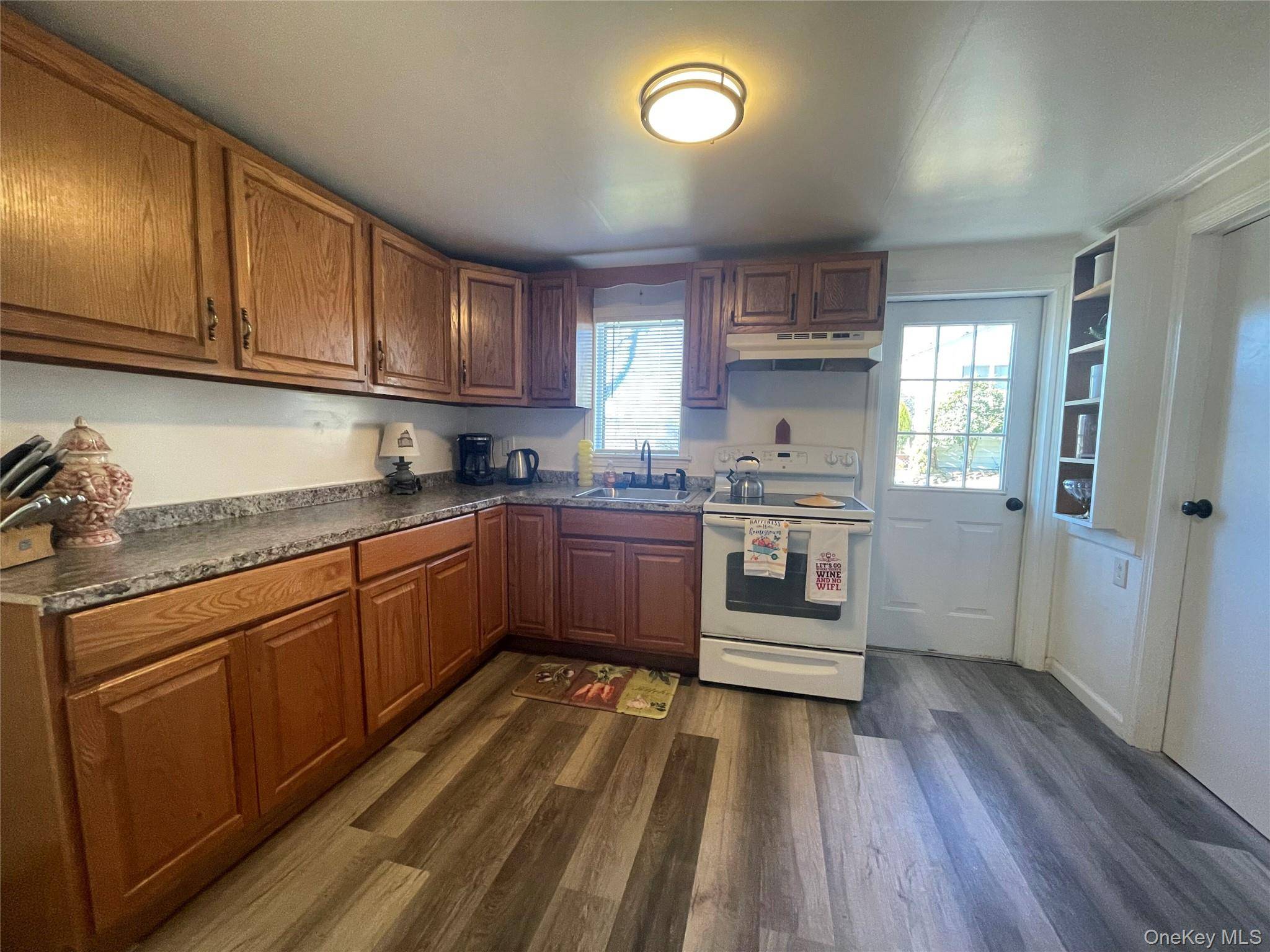 White Sulphur Spring, NY 12787,4 Worden LN