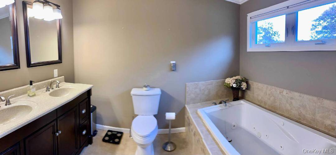 Medford, NY 11763,142 Southaven AVE