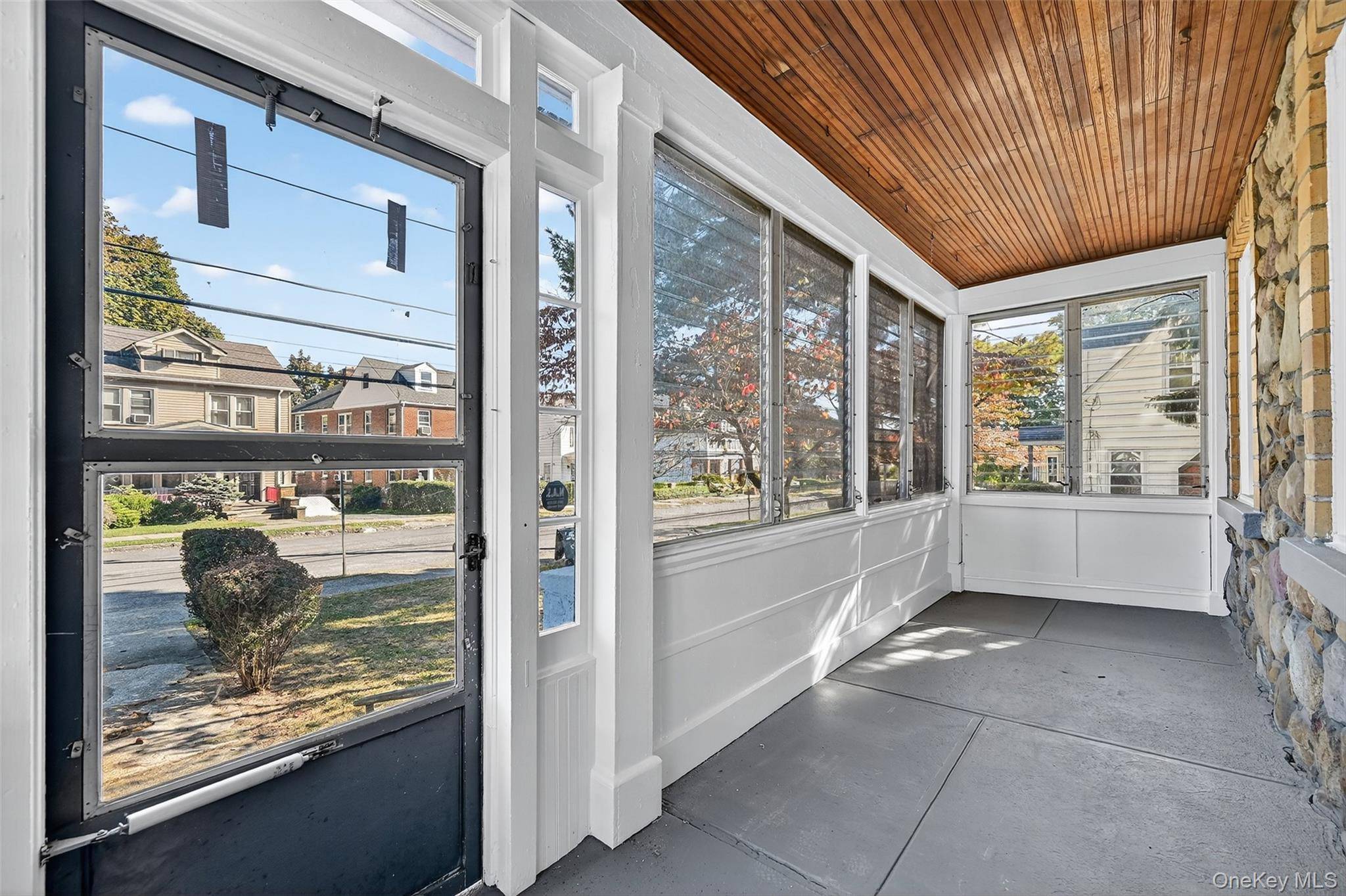 Newburgh, NY 12550,171 West ST