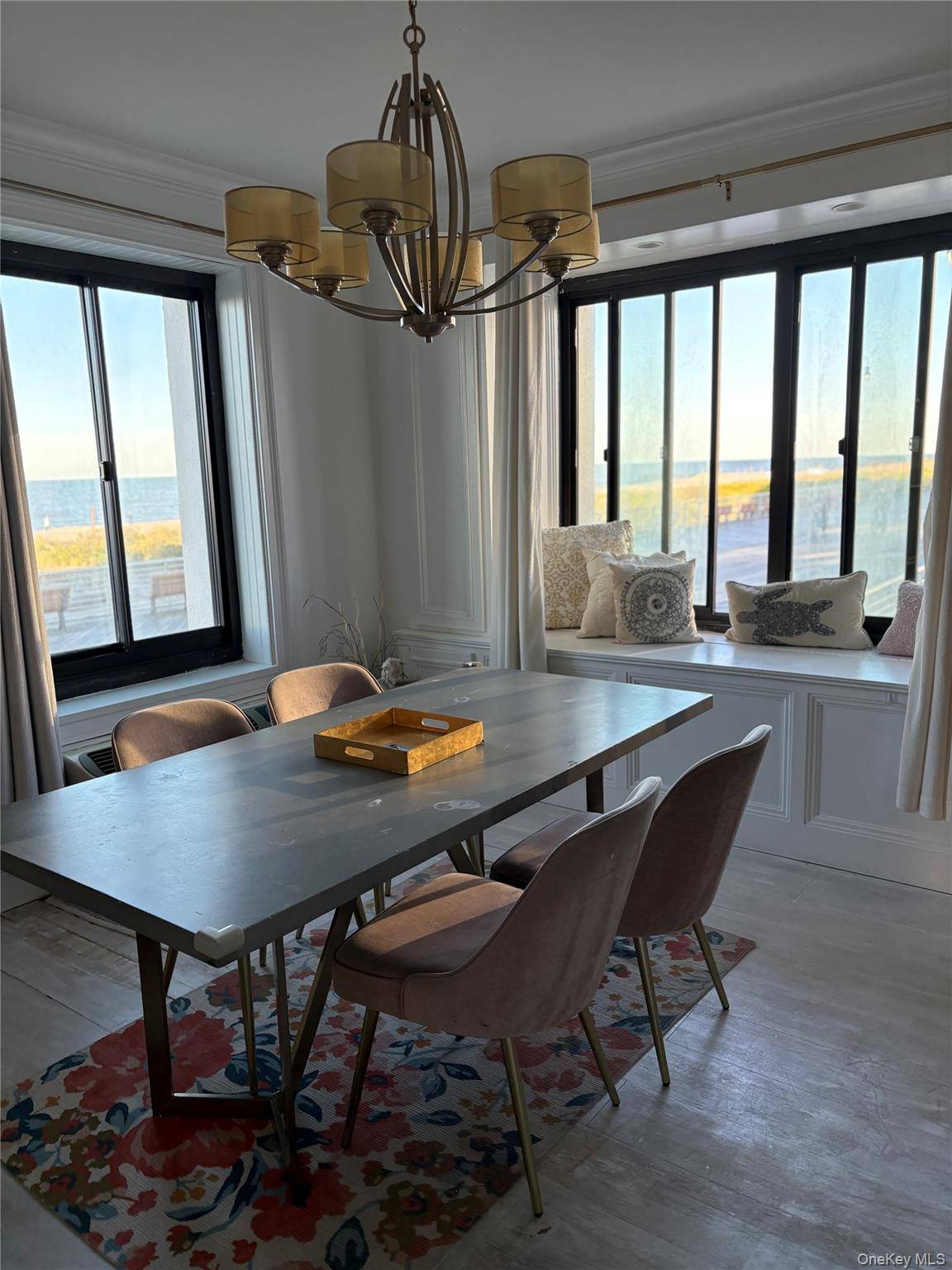 Long Beach, NY 11561,100 W Broadway #2P