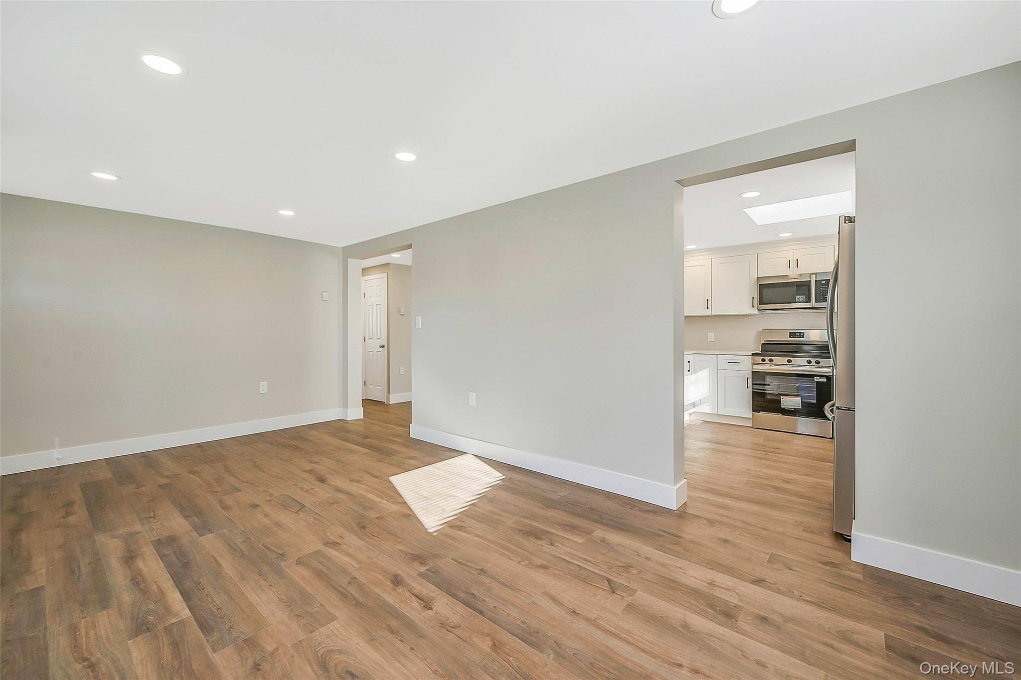 Manorville, NY 11949,23 Limetree DR