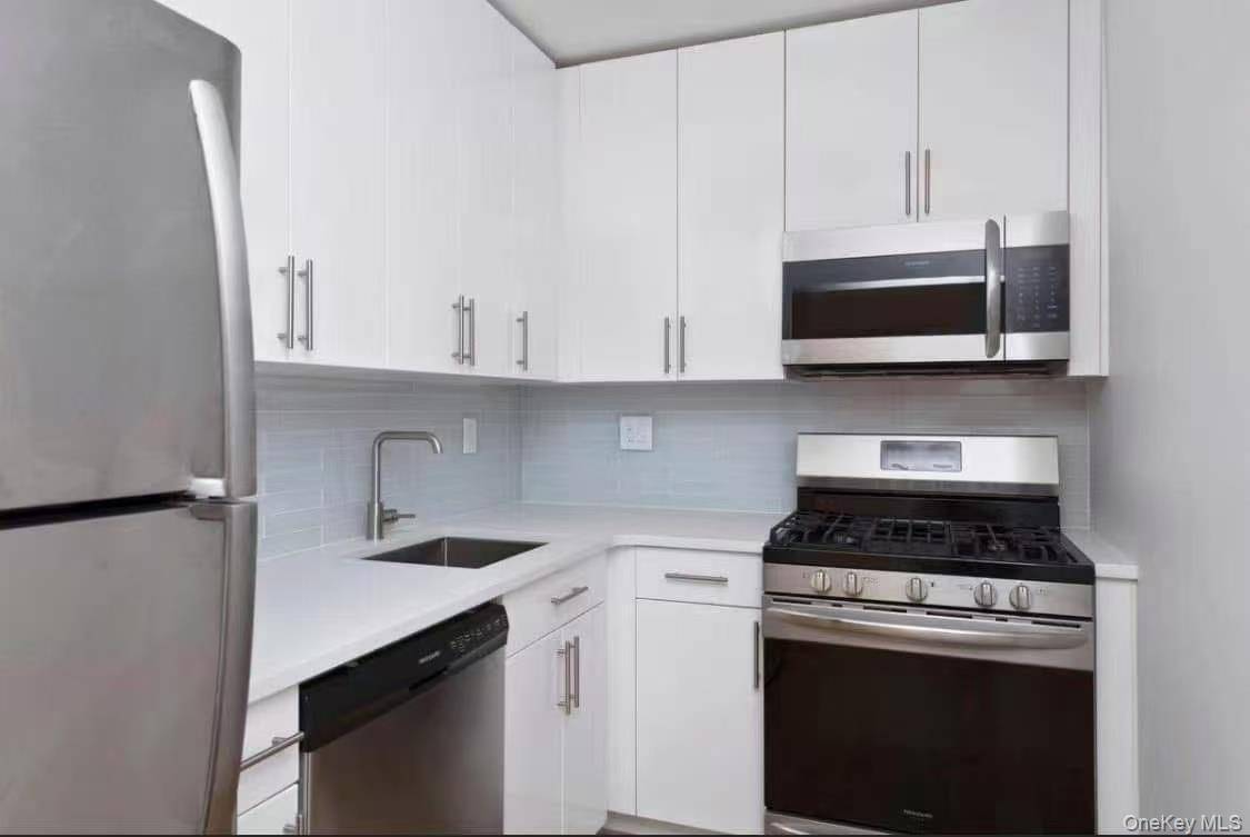 Flushing, NY 11355,142-20 Franklin AVE #6E