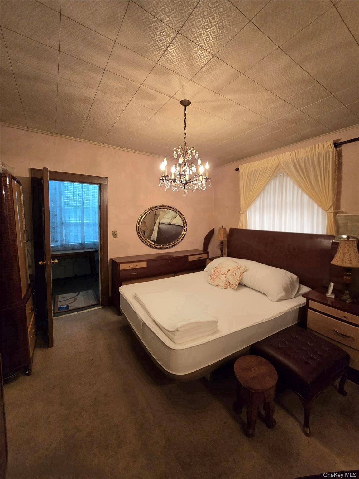 Ozone Park, NY 11417,10330 102nd ST