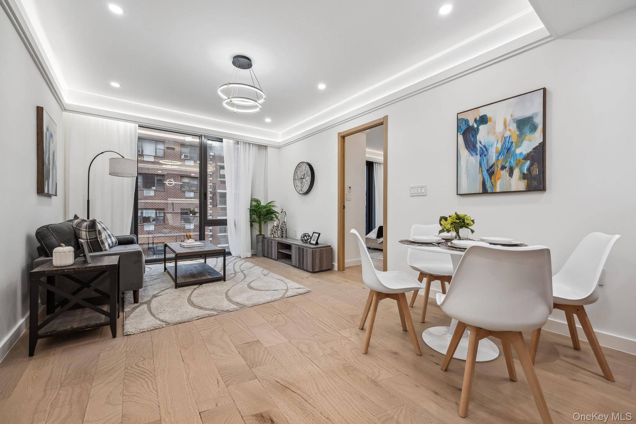 New York (manhattan), NY 10029,168 E 111th ST #4C