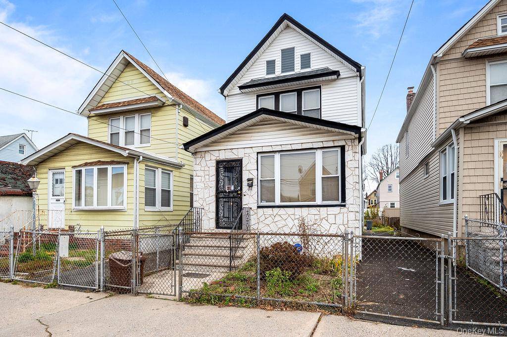 Jamaica, NY 11435,111-15 Inwood ST