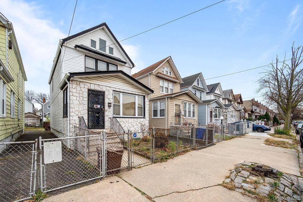 Jamaica, NY 11435,111-15 Inwood ST