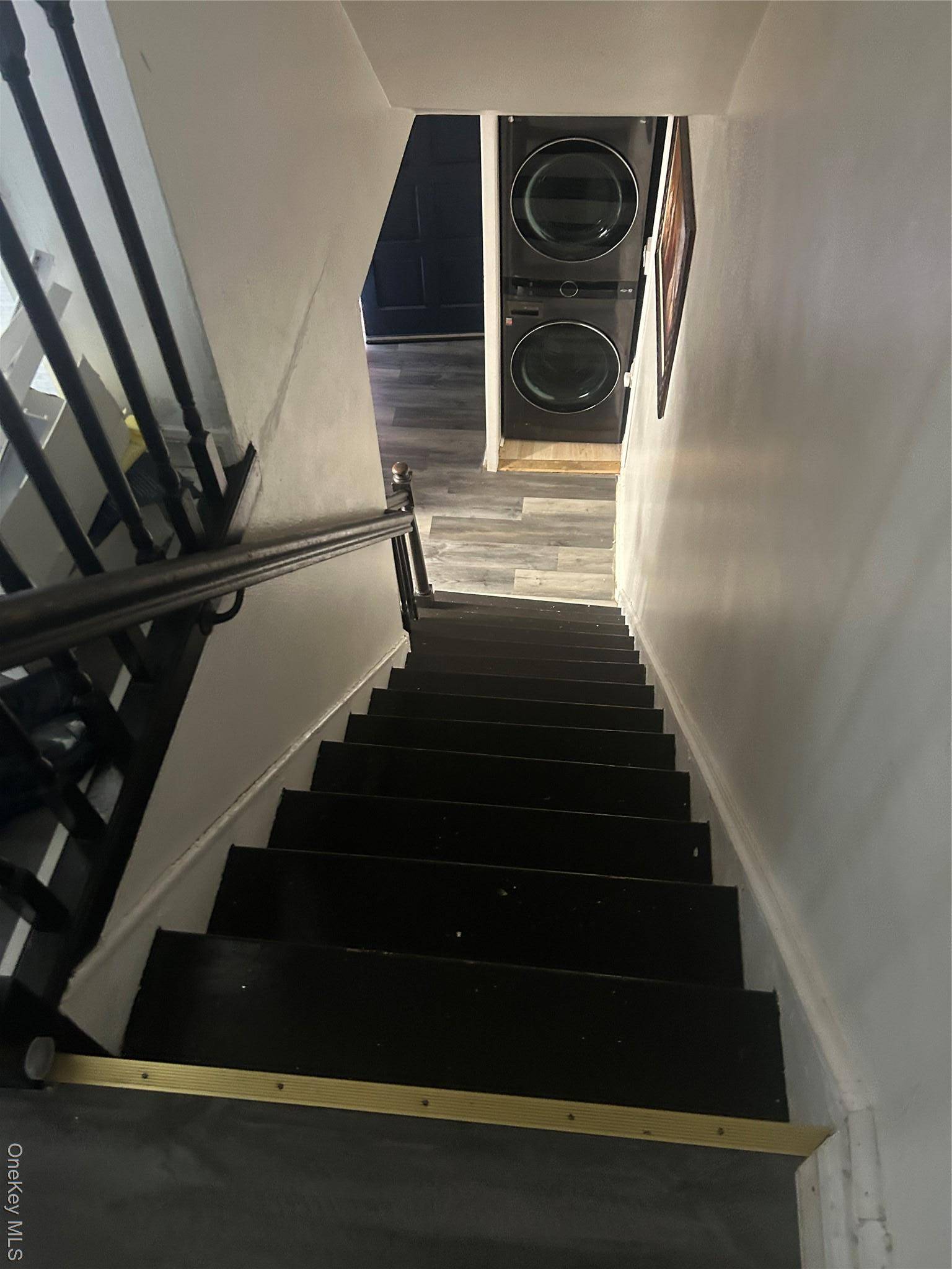 Bronx, NY 10469,1470 Needham AVE