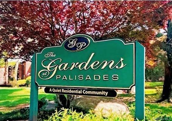 Pomona, NY 10970,3 Brevoort DR #1C