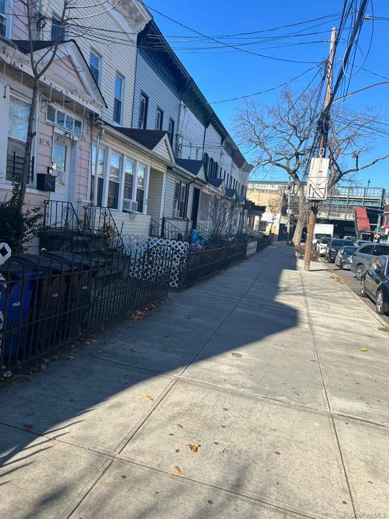 Richmond Hill, NY 11418,8716 104th ST