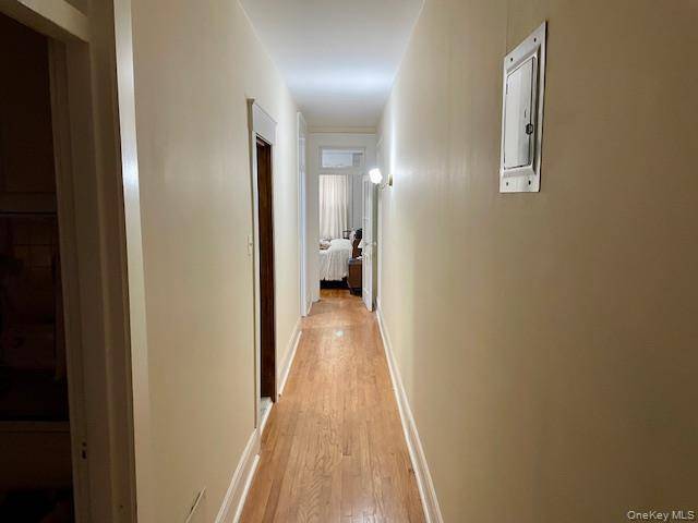 Jackson Heights, NY 11372,33-21 82nd ST #1