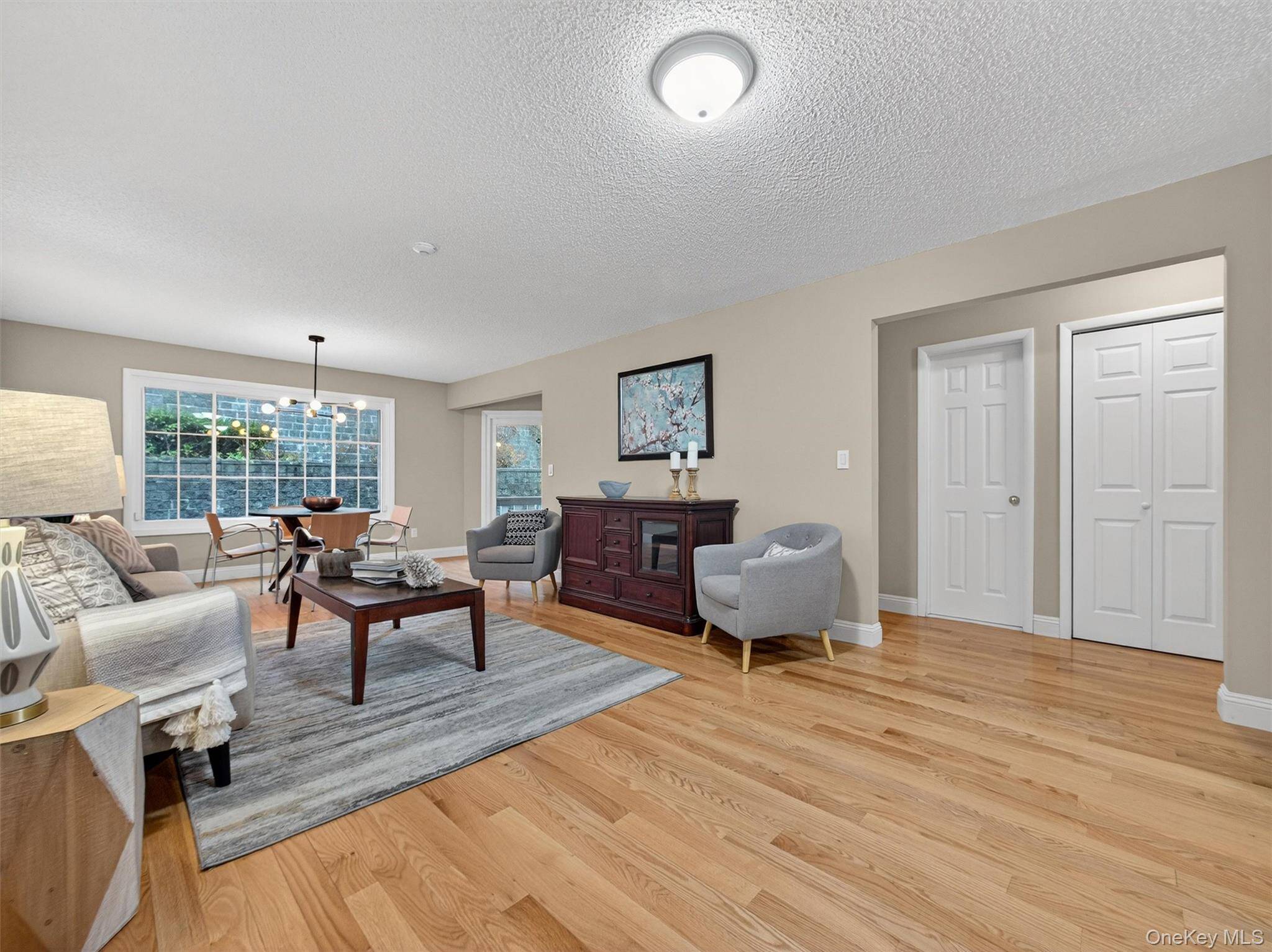 Nanuet, NY 10954,188 Eagle Ridge WAY