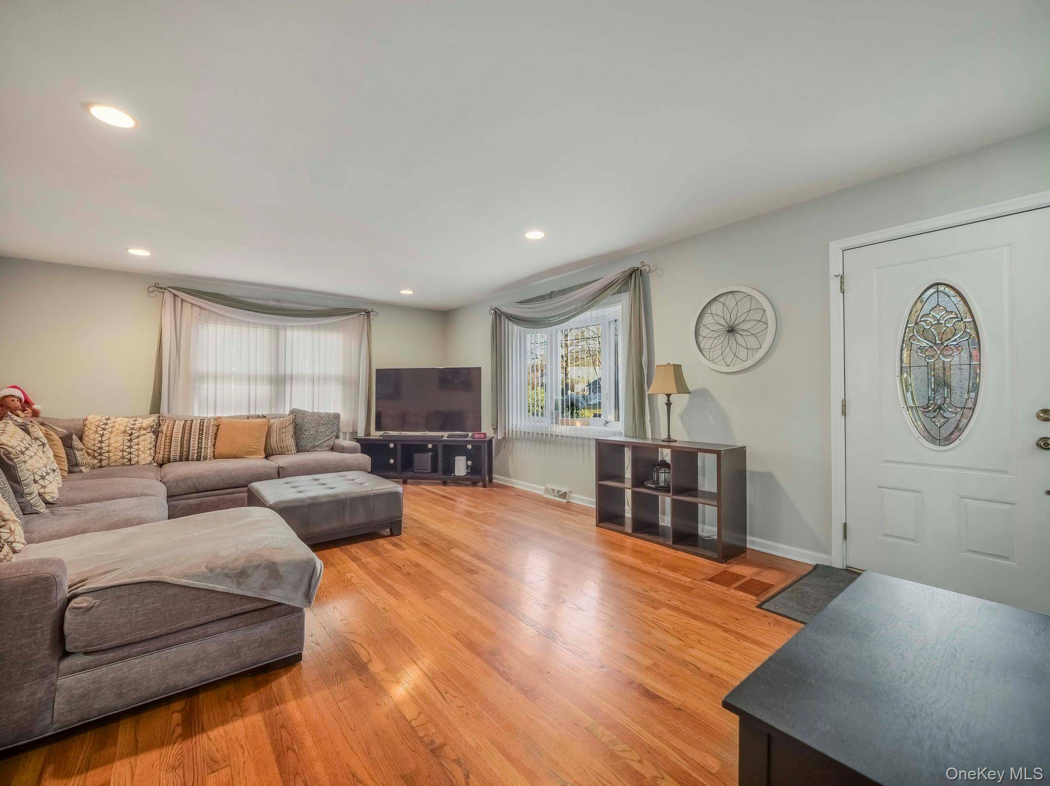 Suffern, NY 10901,19 Hillside AVE