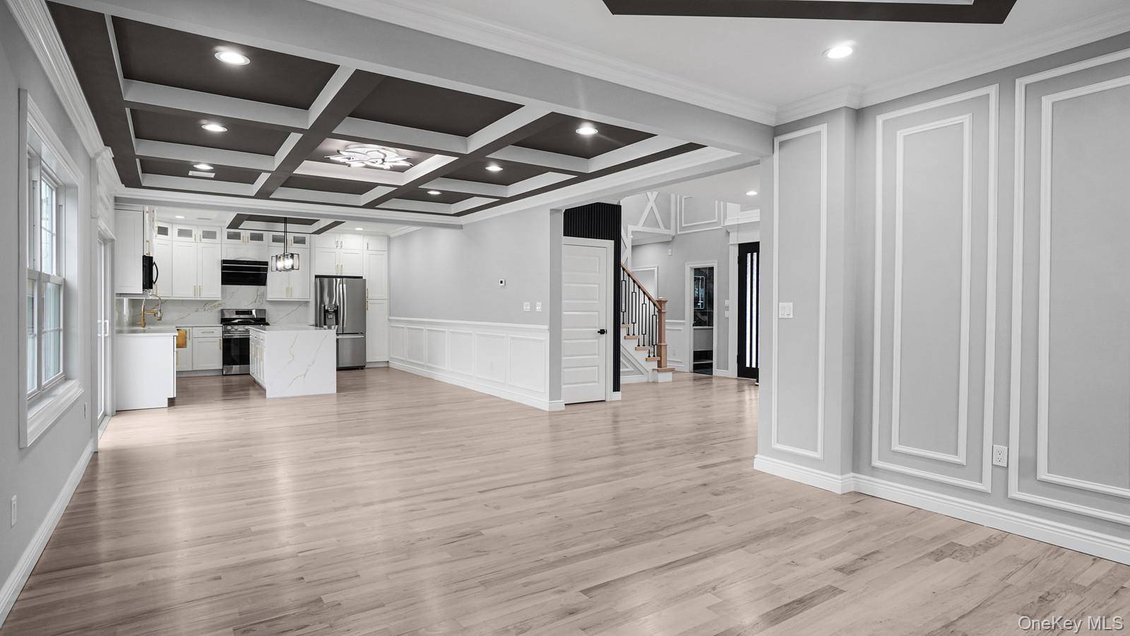 Elmont, NY 11003,2268 Renfrew AVE