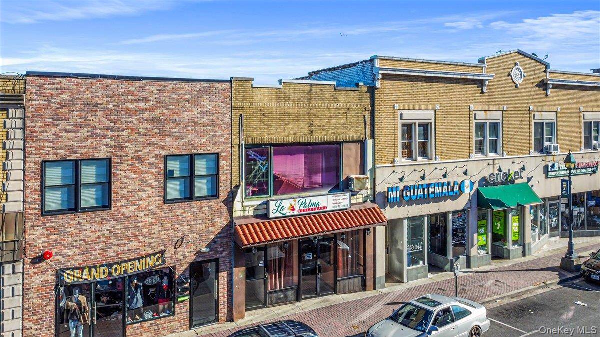 Freeport, NY 11520,69 S Main ST