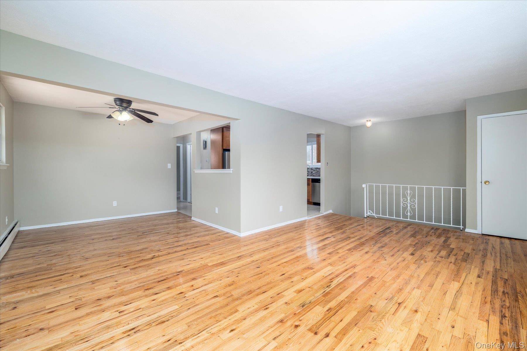 Springfield Gardens, NY 11413,14827 230th PL