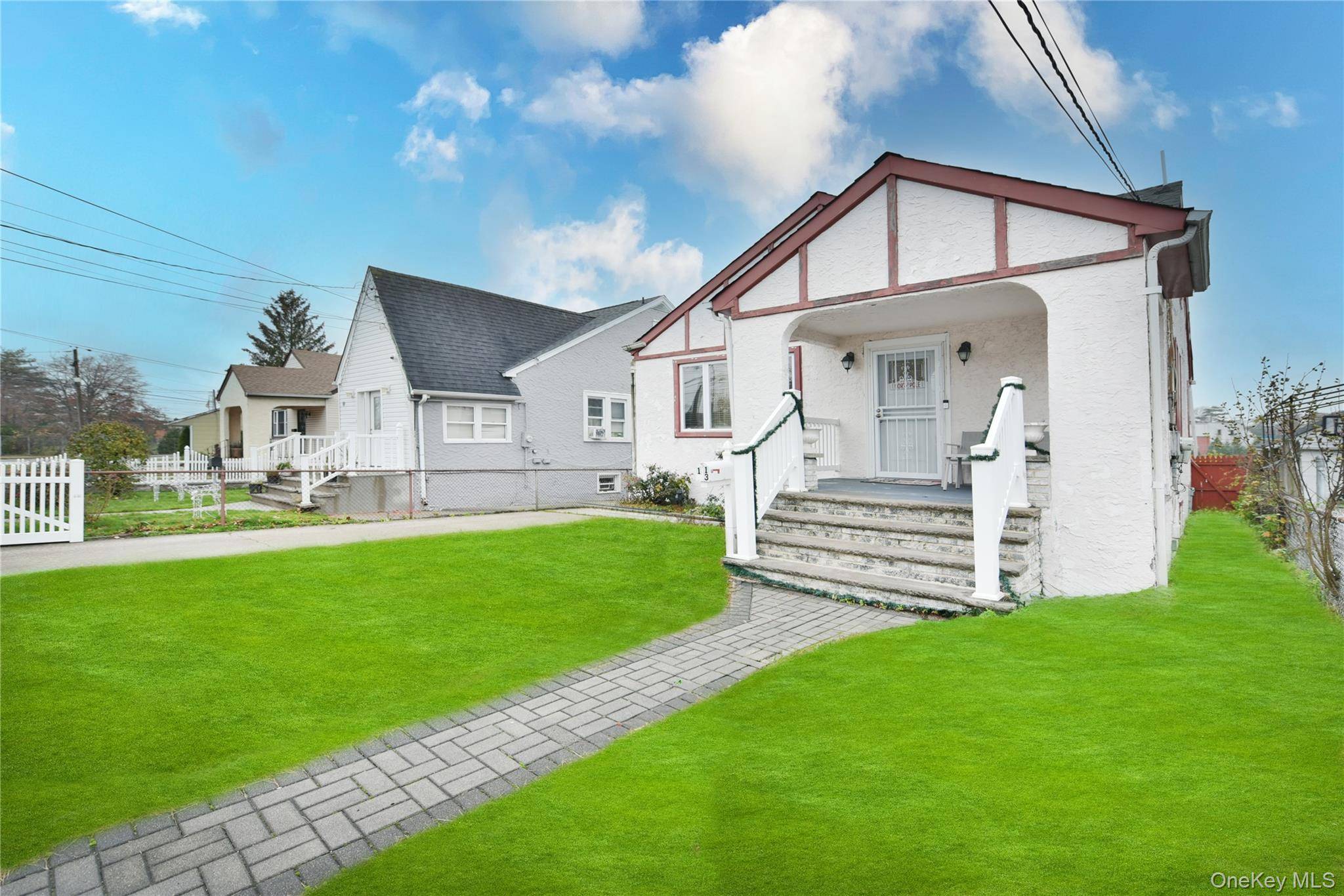 Hempstead, NY 11550,113 Stewart AVE