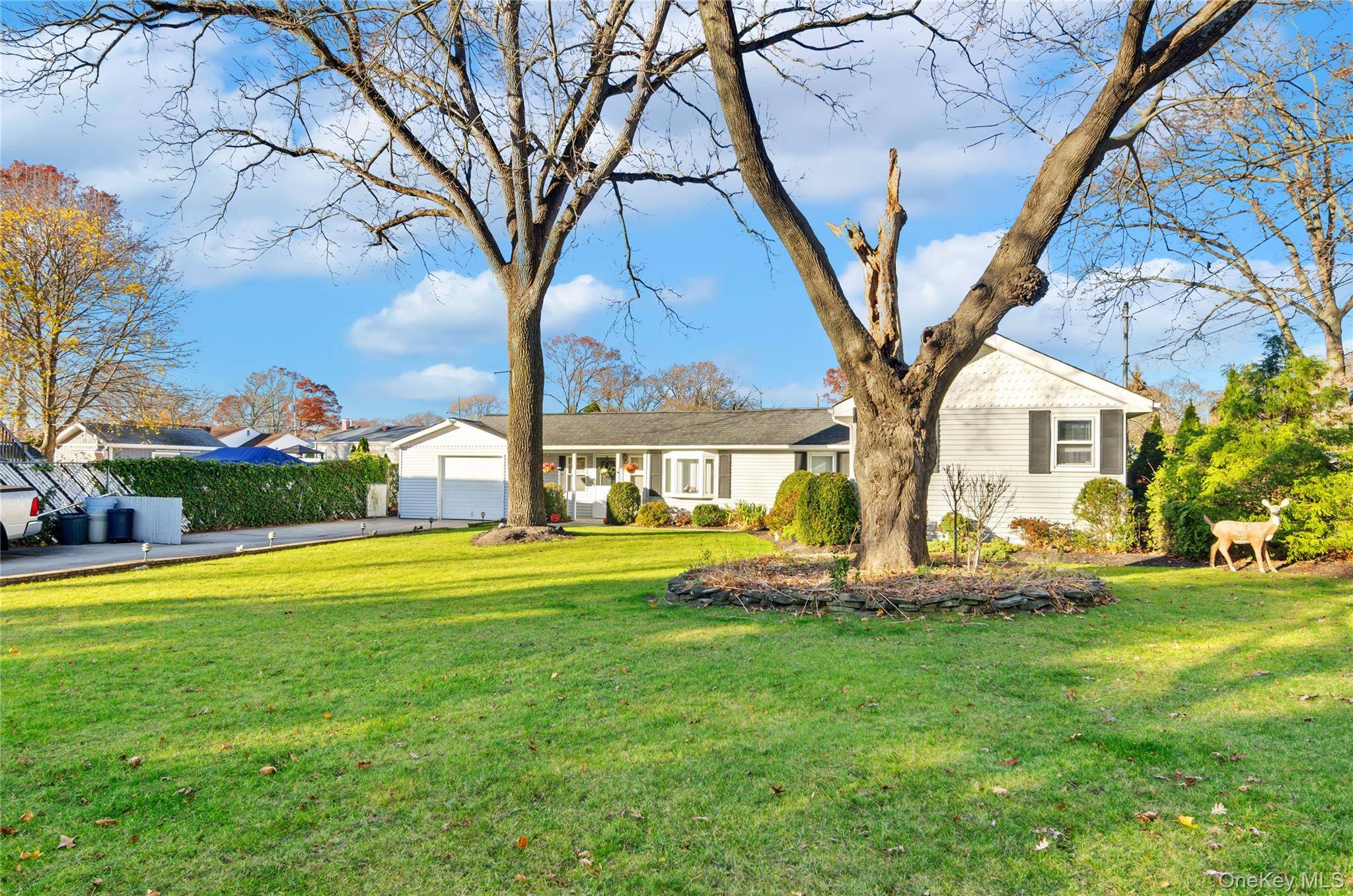 Islip, NY 11751,25 45th ST