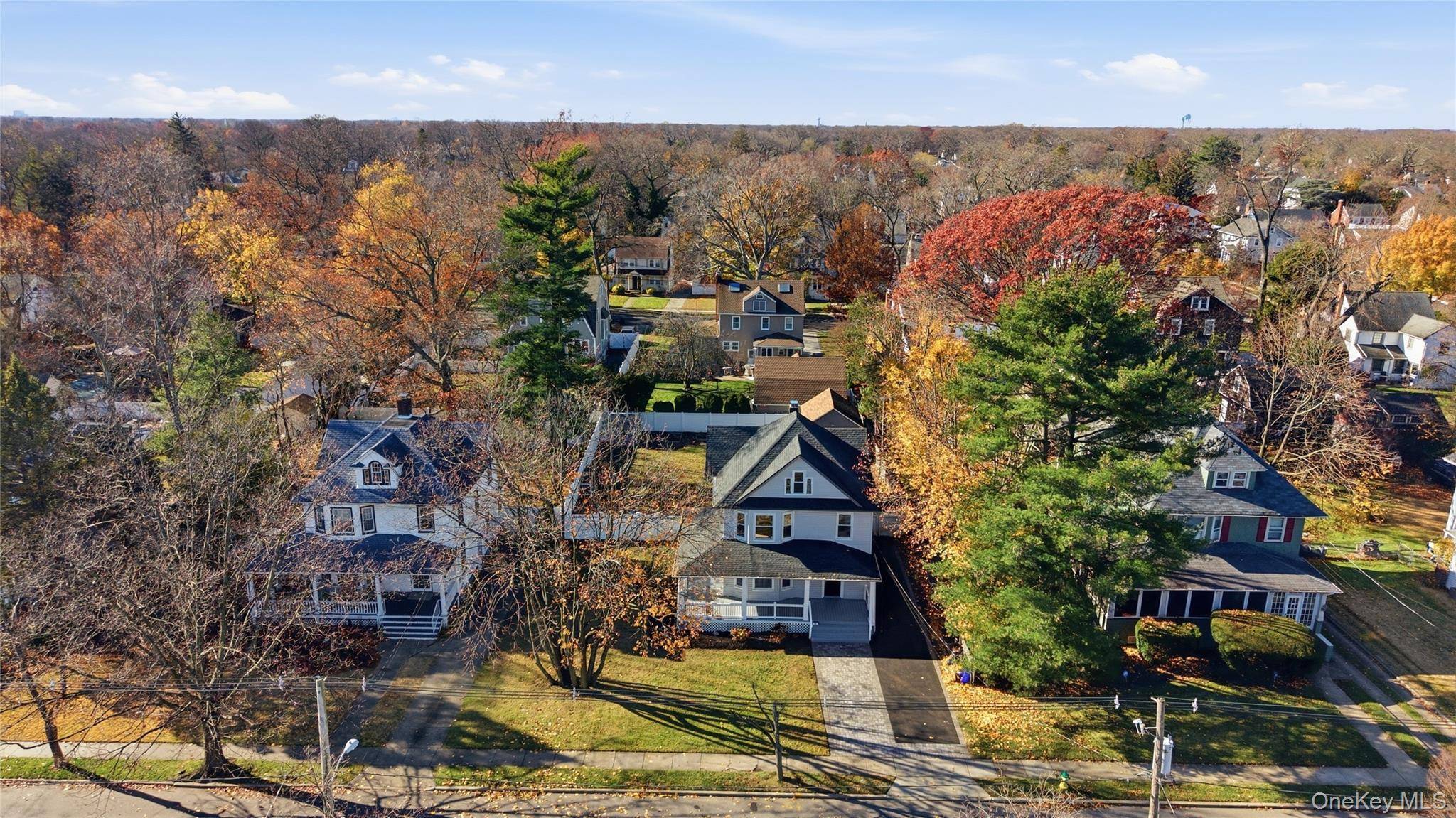 Freeport, NY 11520,161 Wallace