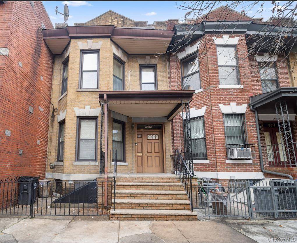 Ridgewood, NY 11385,2015 Menahan ST