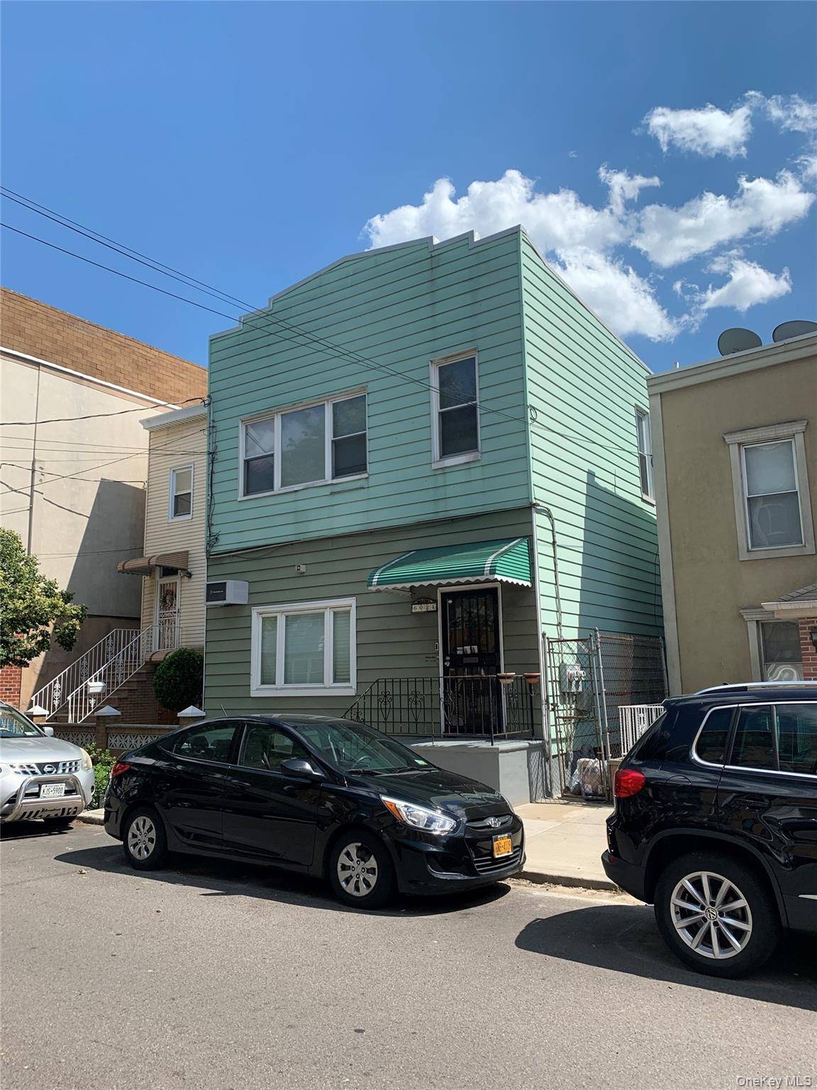 Maspeth, NY 11378,60-24 56th RD #2