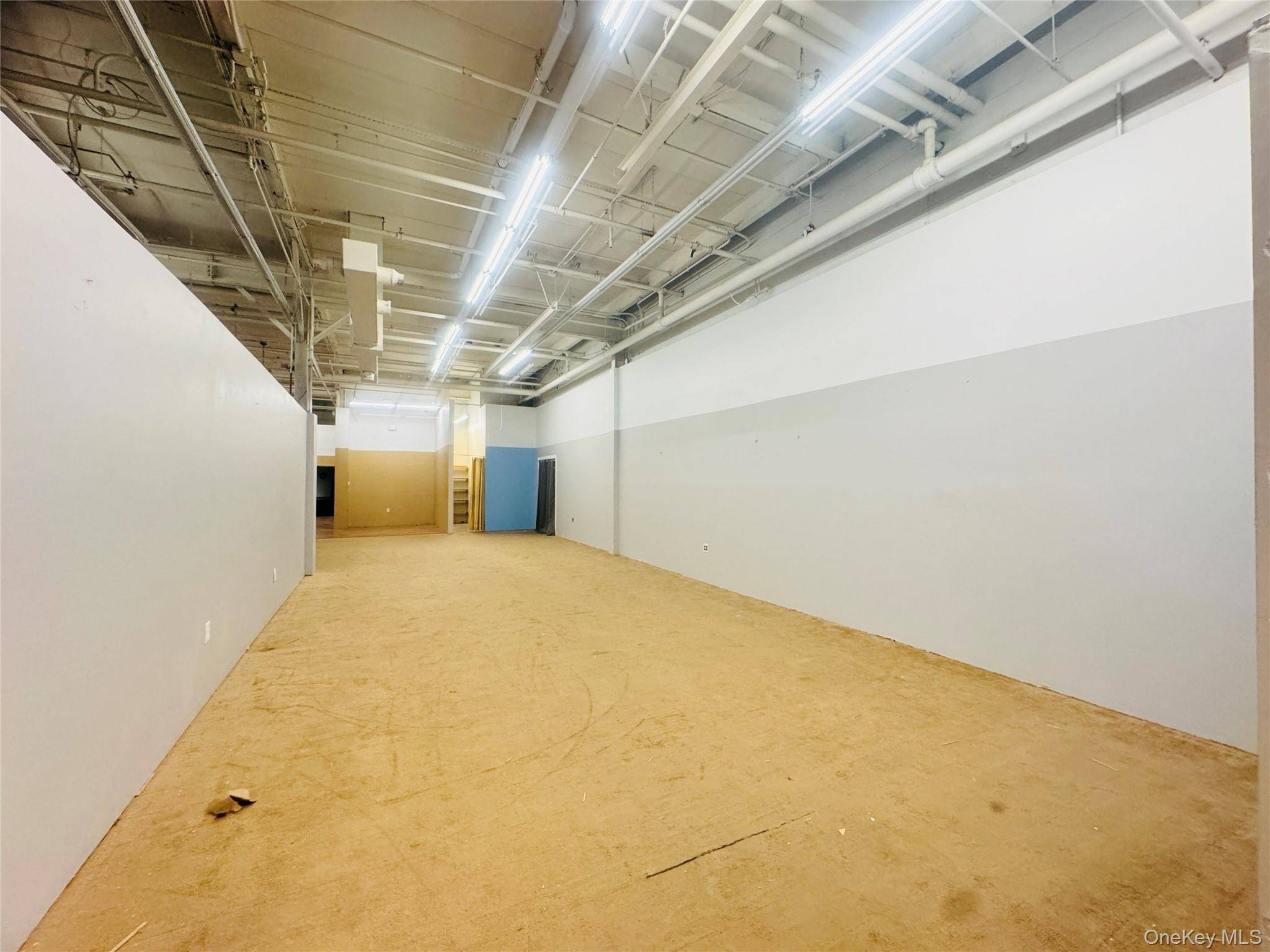 Farmingdale, NY 11735,50 Schmitt BLVD