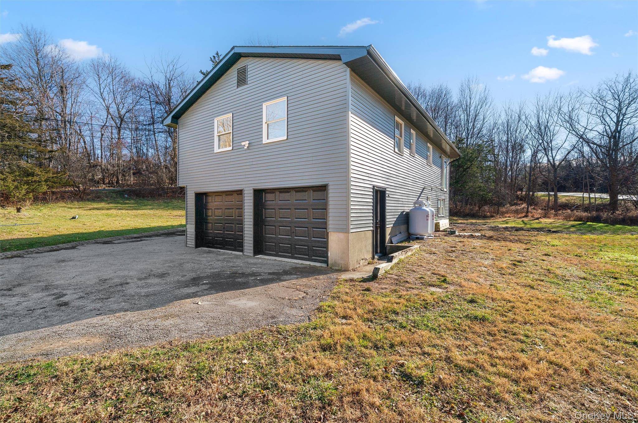 Warwick, NY 10990,7 Edenville RD