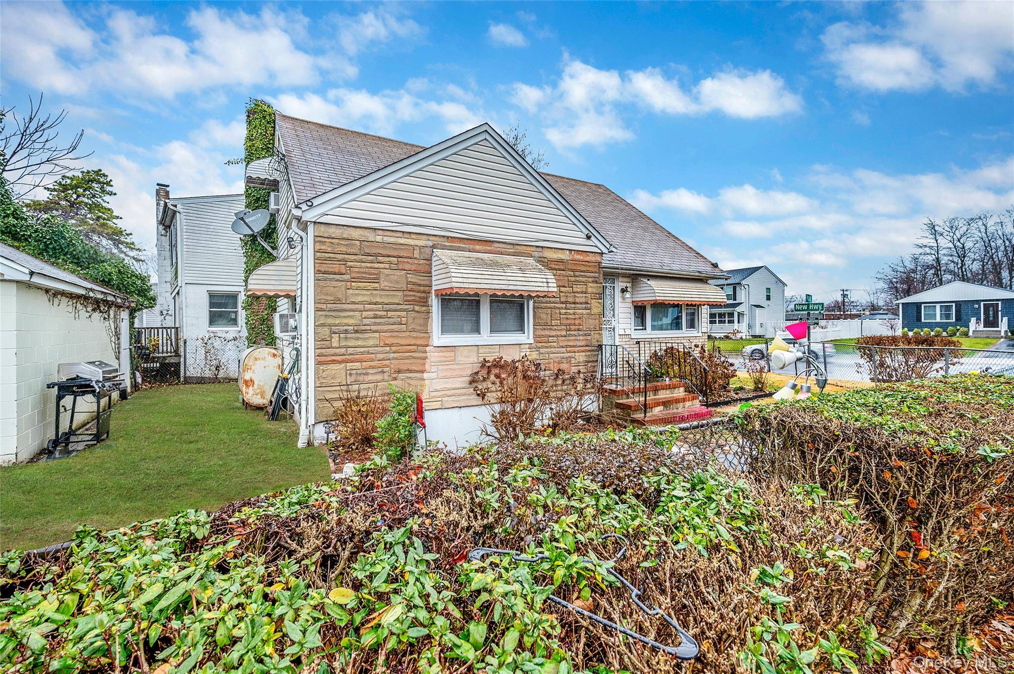 Amityville, NY 11701,3 Poplar RD